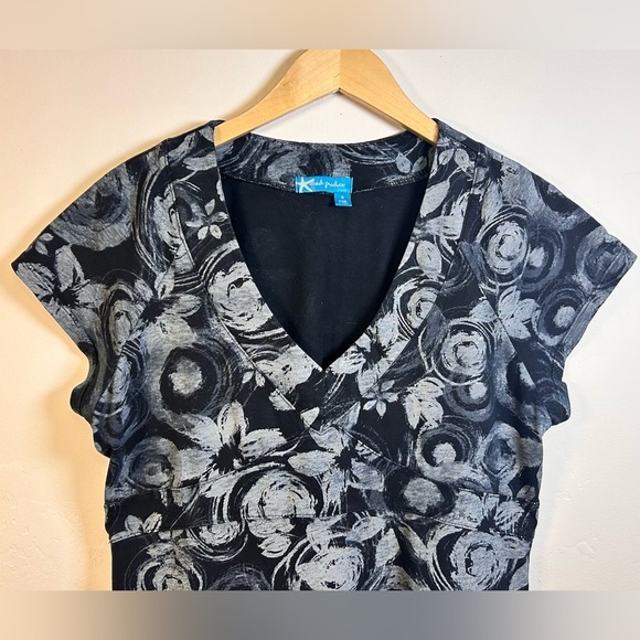 Fresh Produce Floral Short Sleeve V Neck Swing Dress Size Medium Cotton - Picture 5 of 7